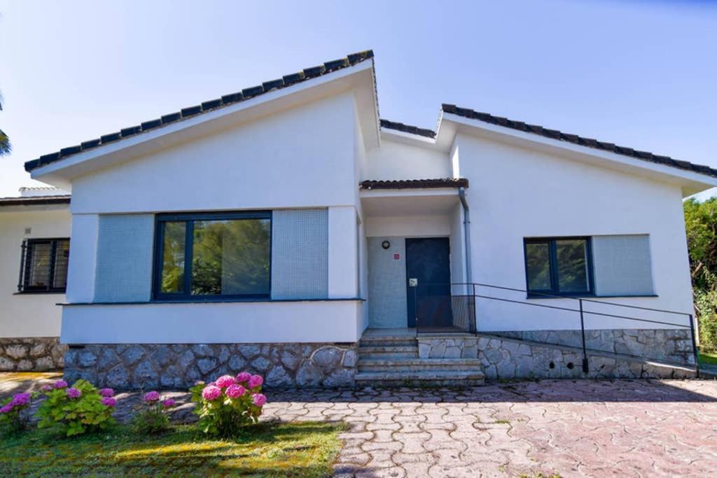 ¡nuevo! Espectacular Casa En La Playa De Berria Holiday home *